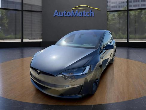 Used 2024 Tesla Model X AWD/4WD image 3