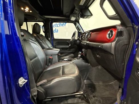 Used 2019 Jeep Wrangler Unlimited Rubicon AWD/4WD image 28