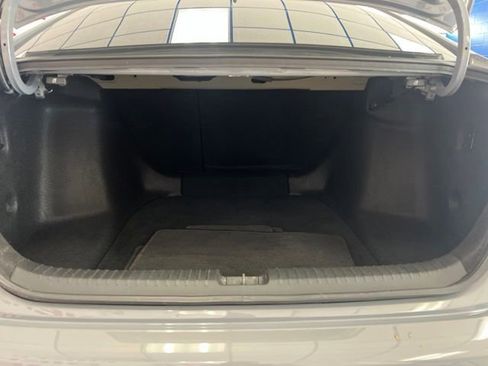 Used 2024 Honda Accord Touring image 8