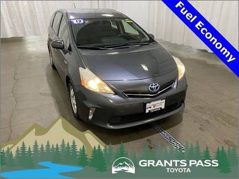 Used 2012 Toyota Prius V Two image 1