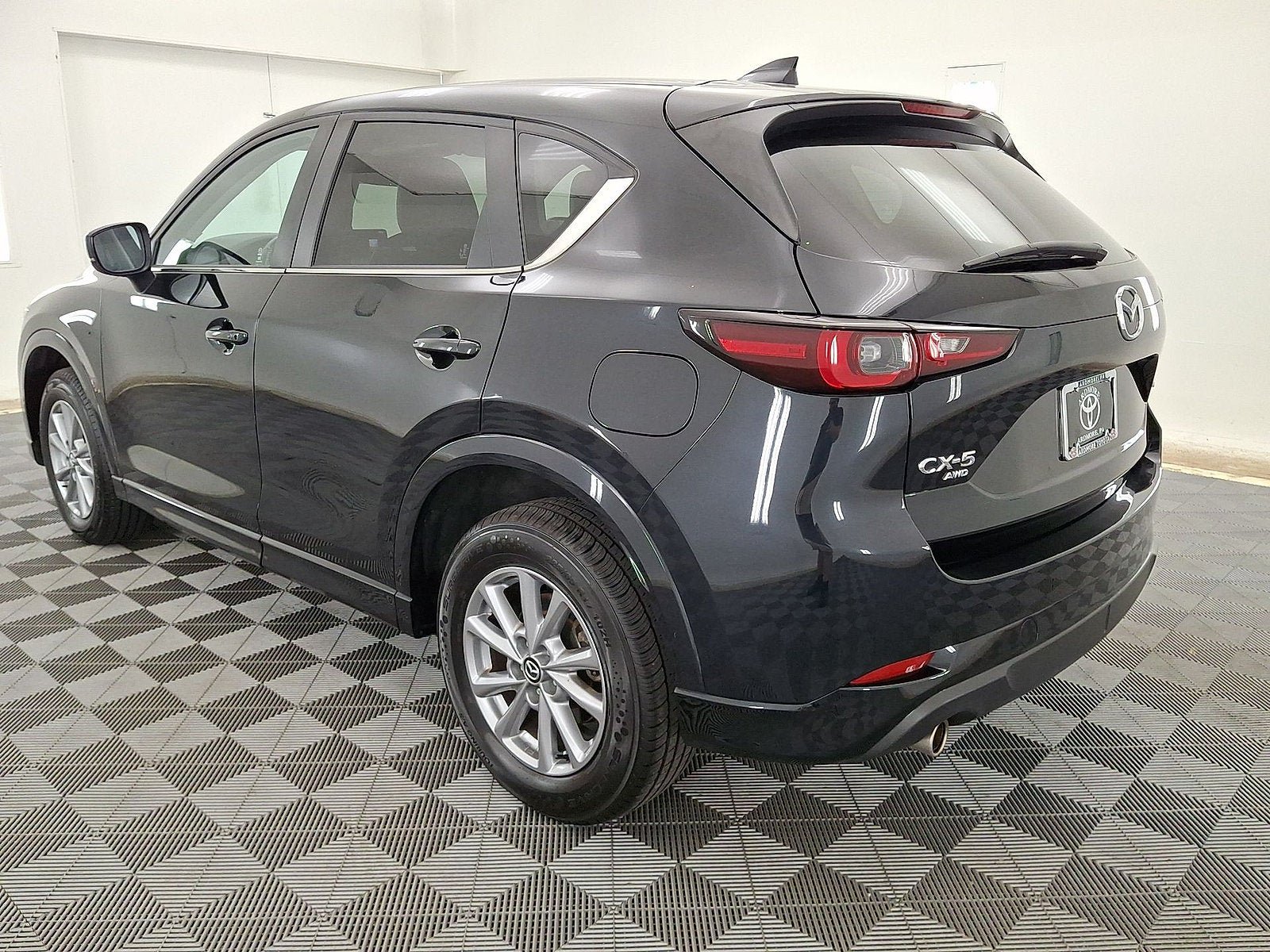Used 2025 MAZDA CX-5 AWD 2.5 S w/ Preferred Package image 14