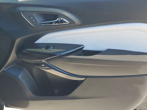 Used 2024 Chevrolet Trax LT image 42