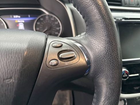 Used 2019 Nissan Murano SV image 13