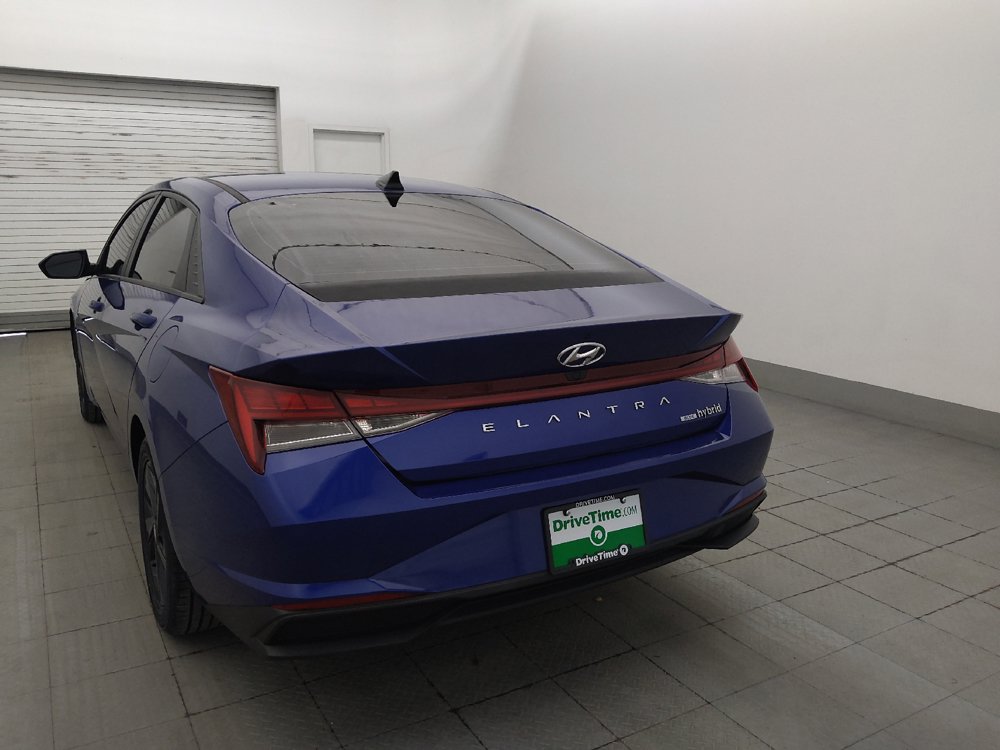 Used 2023 Hyundai Elantra Blue FWD image 5