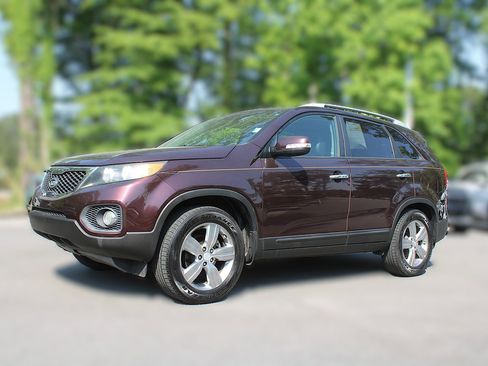 Used 2013 Kia Sorento EX w/ Premium Plus Pkg FWD image 3