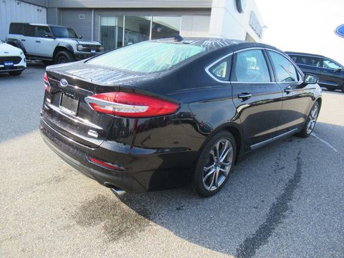 Used 2019 Ford Fusion SEL FWD image 5