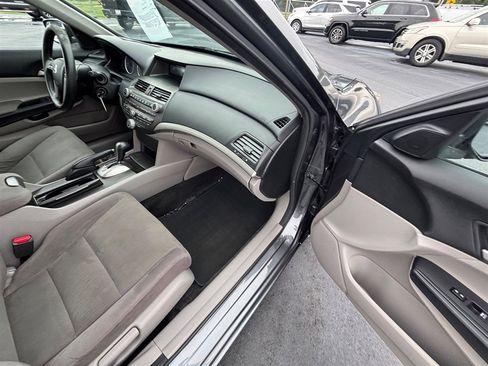 Used 2012 Honda Accord LX image 22