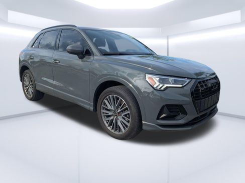 Certified 2023 Audi Q3 2.0T Premium w/ Convenience Package AWD/4WD image 1