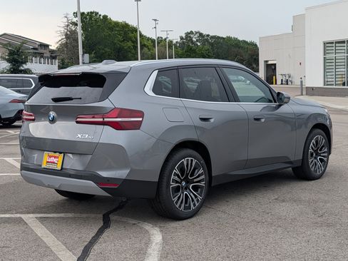 New 2026 BMW X3 xDrive30i w/ Premium Package AWD/4WD image 2