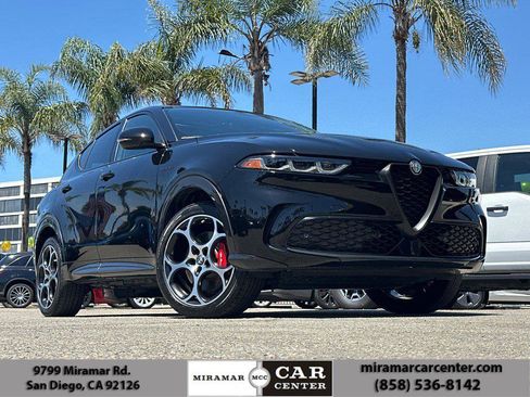 Used 2024 Alfa Romeo Tonale Veloce w/ Premium Interior Package image 1