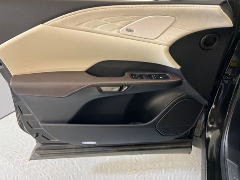 Used 2024 Lexus RX 350 w/ Convenience Package image 22