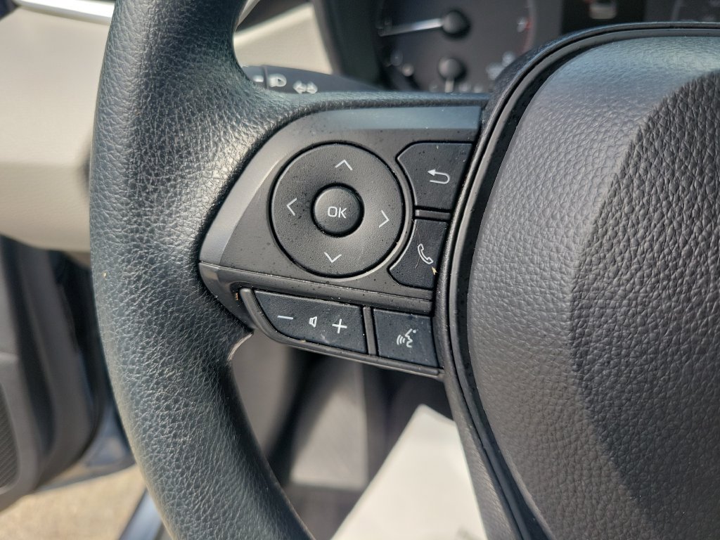 Used 2024 Toyota Corolla LE FWD image 18