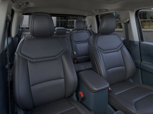 New 2026 Ford Maverick Lariat w/ Black Appearance Package image 10