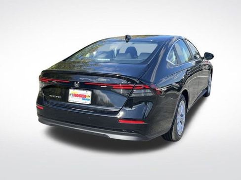 New 2025 Honda Accord LX image 5