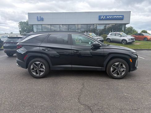 Certified 2026 Hyundai Tucson SEL Plus AWD/4WD image 2