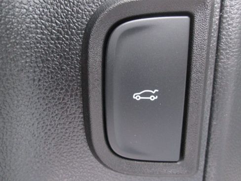 New 2026 GMC Terrain Elevation w/ Elevation Premium Package image 28