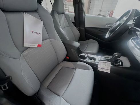New 2026 Toyota Corolla SE image 28