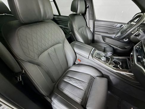 Used 2024 BMW ALPINA XB7 AWD/4WD image 31
