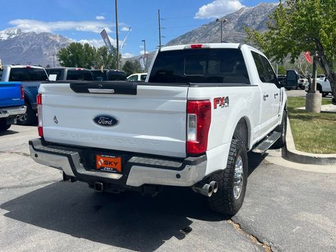 Used 2018 Ford F350 Lariat w/ Chrome Package AWD/4WD image 11
