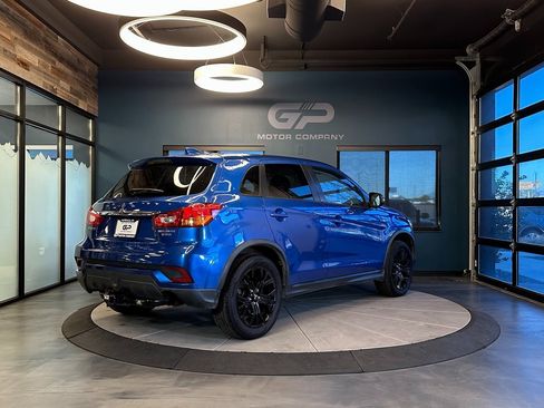 Used 2018 Mitsubishi Outlander Sport LE image 3