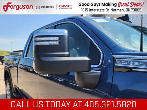 New 2026 GMC Sierra 2500 Denali w/ Denali Reserve Package AWD/4WD image 13