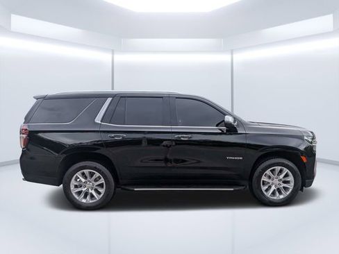 Used 2023 Chevrolet Tahoe Premier AWD/4WD image 2