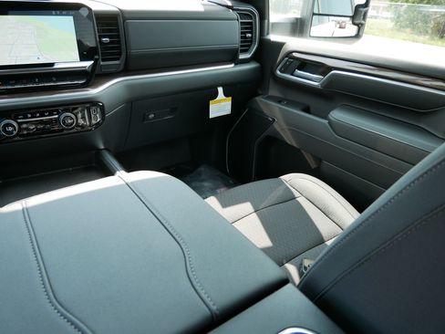 New 2026 Chevrolet Silverado 2500 LT AWD/4WD image 15