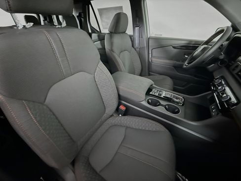 New 2026 Honda Pilot Sport image 36