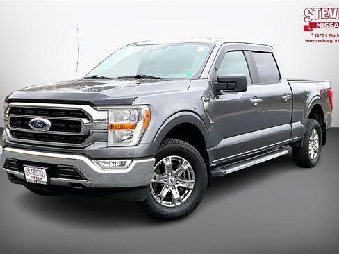 Used 2022 Ford F150 XLT w/ XTR Package image 3