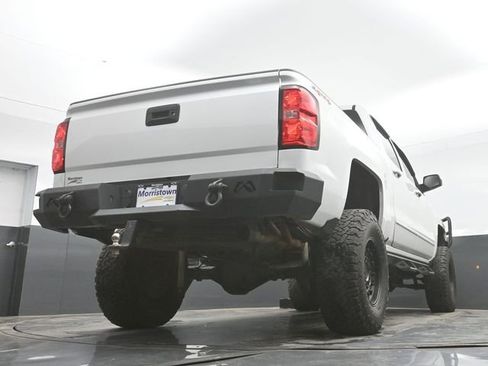 Used 2018 Chevrolet Silverado 1500 LT w/ All Star Edition AWD/4WD image 43