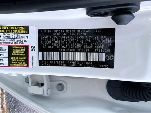 Used 2020 Toyota Camry XLE w/ Sunroof Package FWD image 30