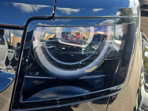 New 2026 Land Rover Defender 110 S image 31