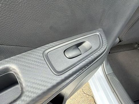 New 2025 Nissan Versa SV w/ Trunk Package image 15