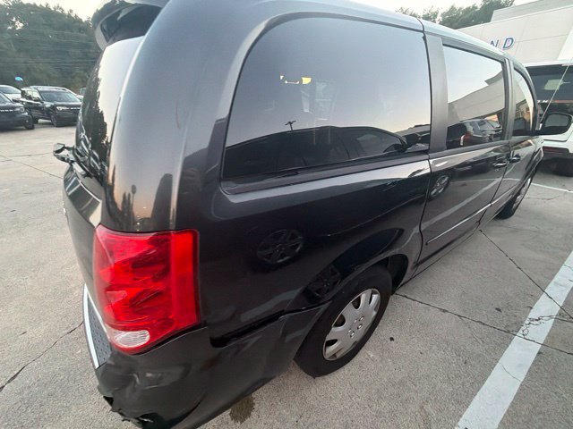 Used 2011 Dodge Grand Caravan Express FWD image 26