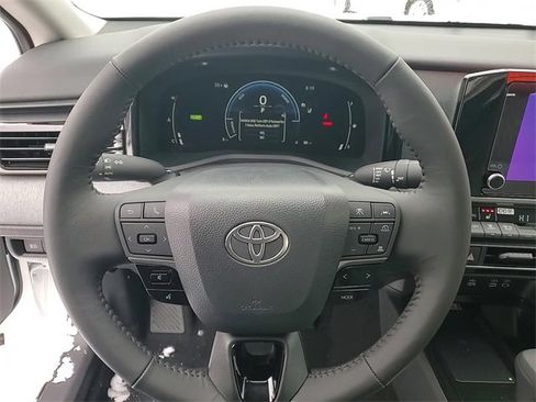 Used 2026 Toyota Camry LE image 13