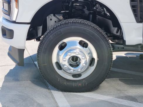New 2026 Ford F350 XL w/ STX Appearance Package AWD/4WD image 7