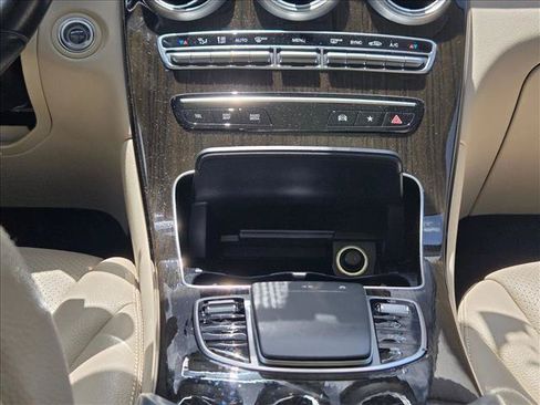 Certified 2021 Mercedes-Benz GLC 300 image 13