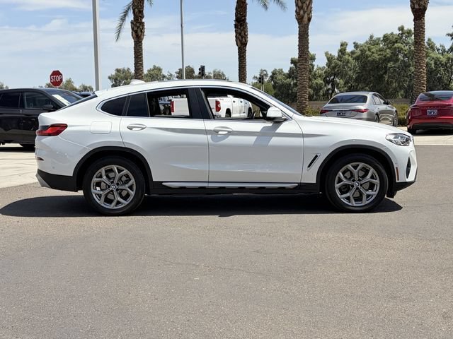 Used 2025 BMW X4 xDrive30i w/ Premium Package AWD/4WD image 6