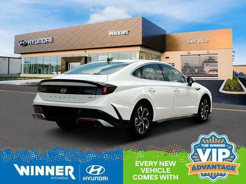 New 2025 Hyundai Sonata SEL image 9
