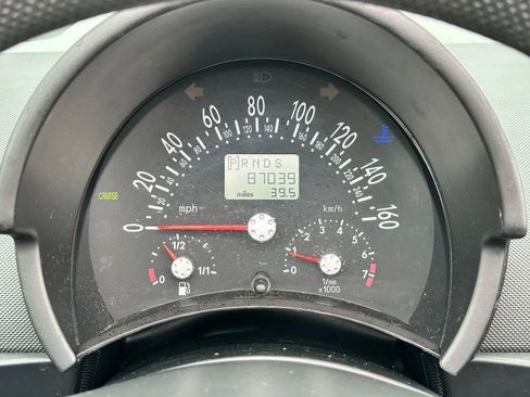 Used 2005 Volkswagen Beetle GLS image 11