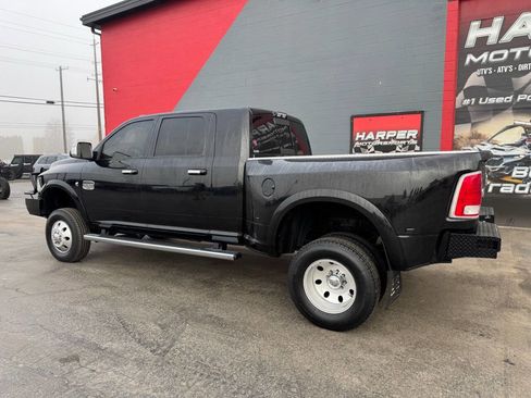 Used 2016 RAM 3500 Laramie Longhorn w/ Cold Weather Group image 16