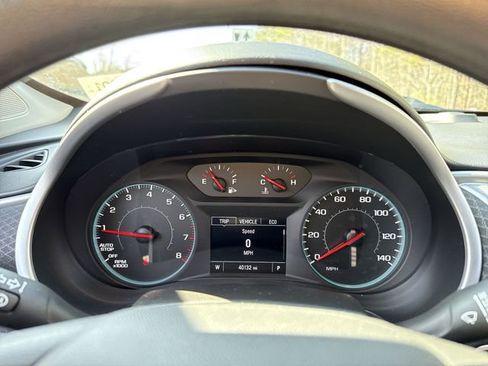 Used 2024 Chevrolet Malibu LT image 10