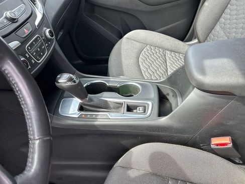 Used 2020 Chevrolet Equinox LT FWD image 33