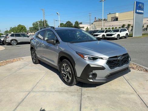 Used 2025 Subaru Crosstrek 2.0i Premium w/ Convenience Package #2 AWD/4WD image 4