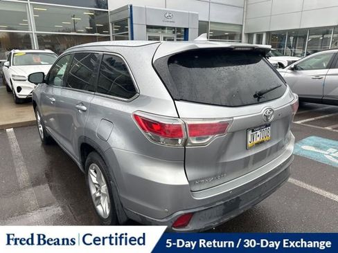 Used 2015 Toyota Highlander Limited image 7
