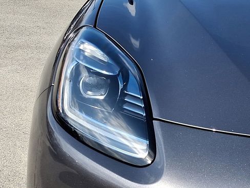 Used 2024 Maserati Grecale GT AWD/4WD image 9