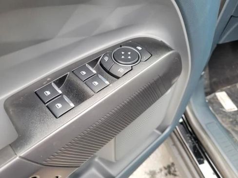 New 2025 Ford Maverick XL w/ Equipment Group 101A image 20