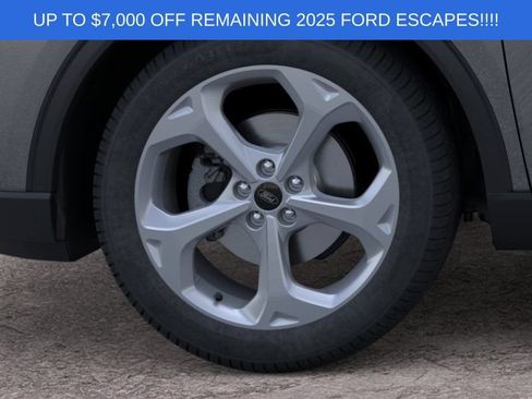 New 2025 Ford Escape ST-Line w/ Tech Pack #1 AWD/4WD image 19