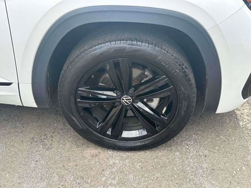 Used 2023 Volkswagen Atlas Cross Sport SEL R-Line image 7