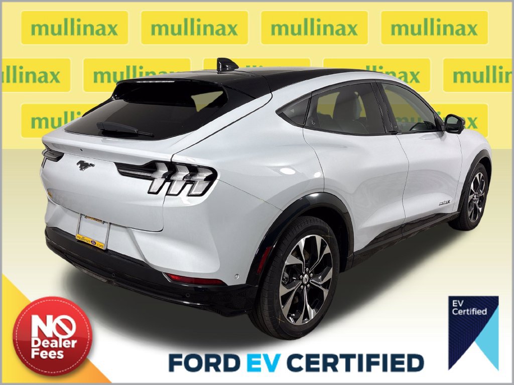 Certified 2023 Ford Mustang Mach-E Premium RWD image 3